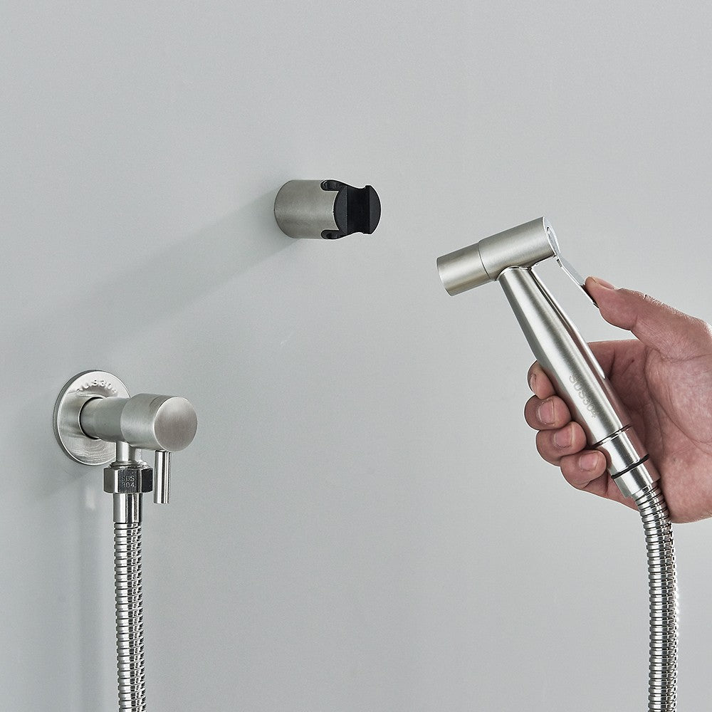 Grifo rociador de bidé negro, grifo individual de agua fría de acero inoxidable para baño, válvula Shattaf, juego de chorro montado en la pared