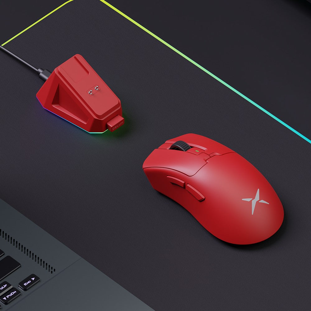 Ratón inalámbrico para juegos Delux M900 PRO, ergonómico, 8K, velocidad de orolling PAW3395 BK3633, base de carga RGB de 63g para PC y portátil de mano grande derecha