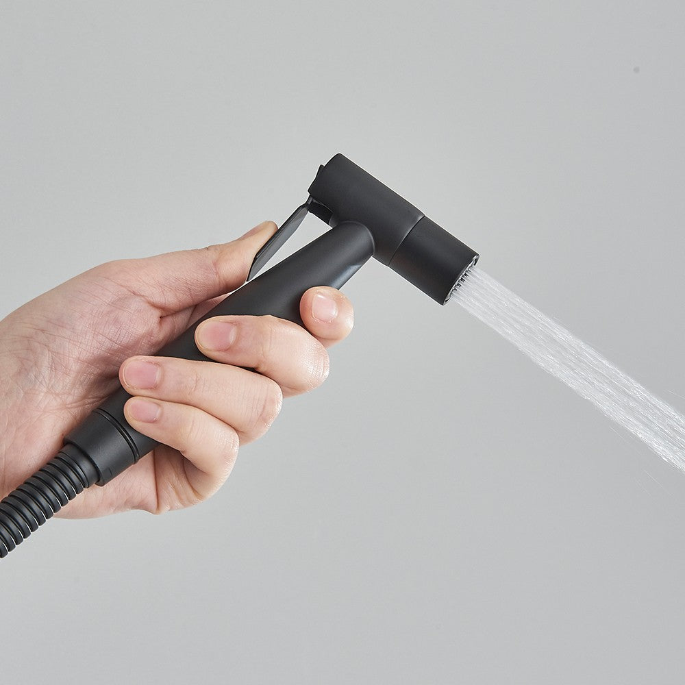 Grifo rociador de bidé negro, grifo individual de agua fría de acero inoxidable para baño, válvula Shattaf, juego de chorro montado en la pared