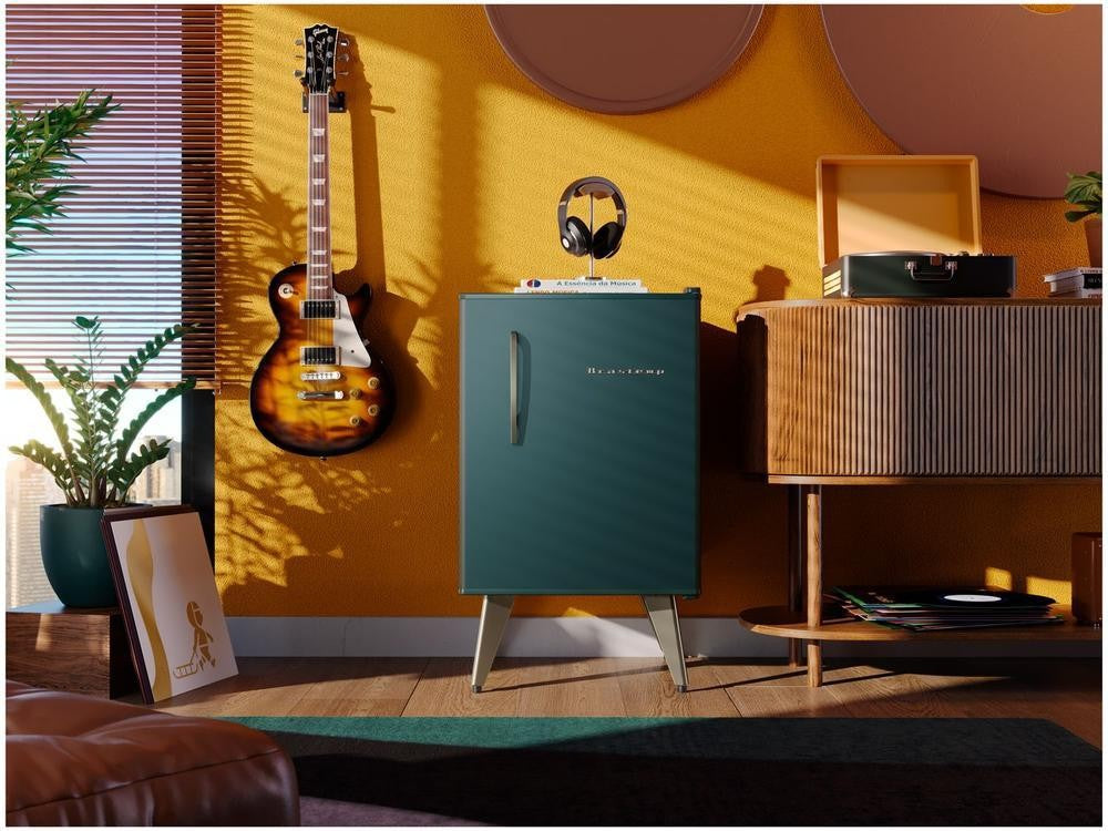 Braz8hn-Frigobar verde Retro, Brastemp, 76L-110V